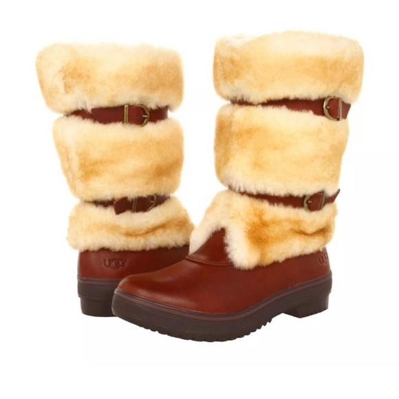 UGG Lilyan Boots - Picture 2 of 15